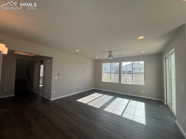 Image 3 of 13: No Description Available