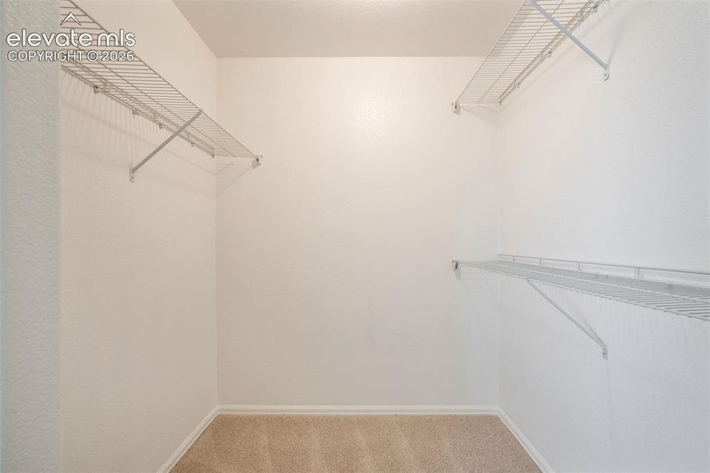 Image 25 of 39: Hello, walk-in closet. 