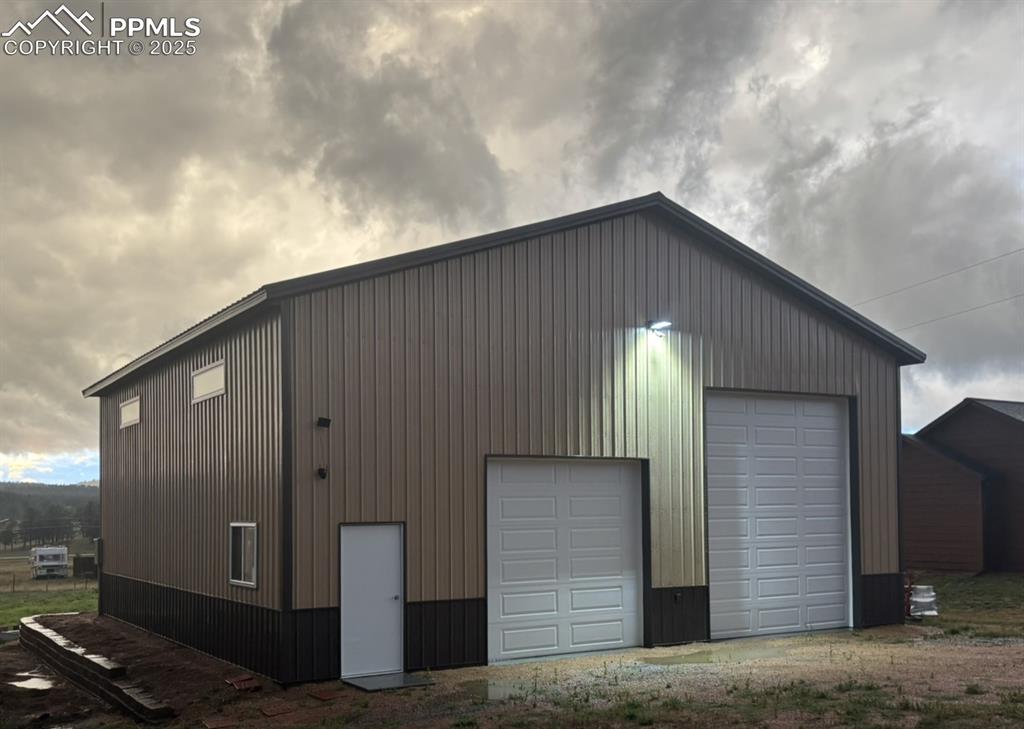 Image 2 of 29: 40X40 Garage/Shop