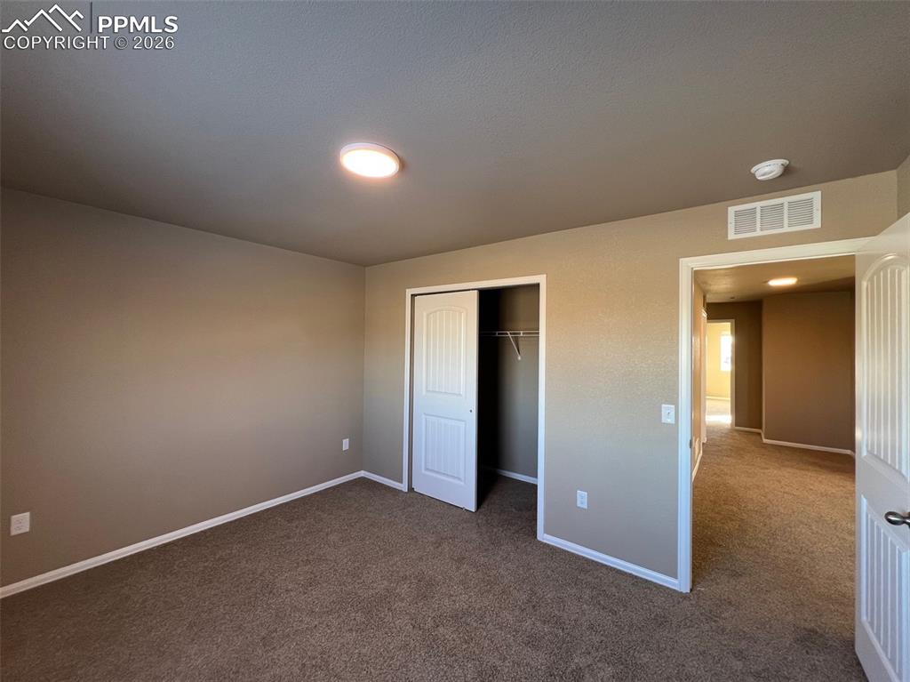 Image 28 of 32: Bedroom