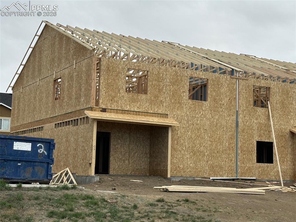 Image 31 of 32: Front of Structure