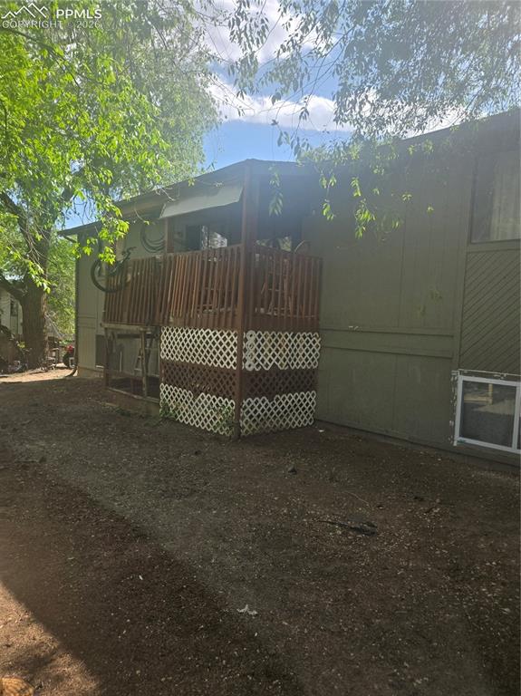Image 2 of 2: Fence