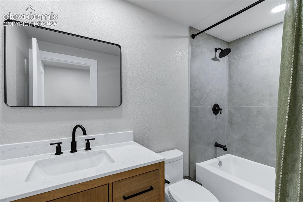 Image 38 of 45: Bathroom in basement