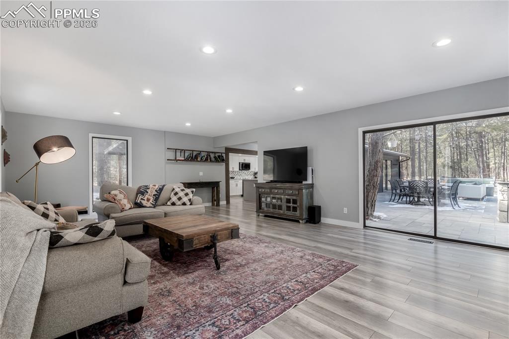 Image 12 of 45: Living Room