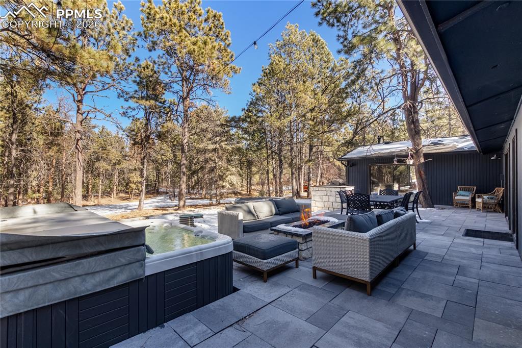 Image 36 of 45: Patio