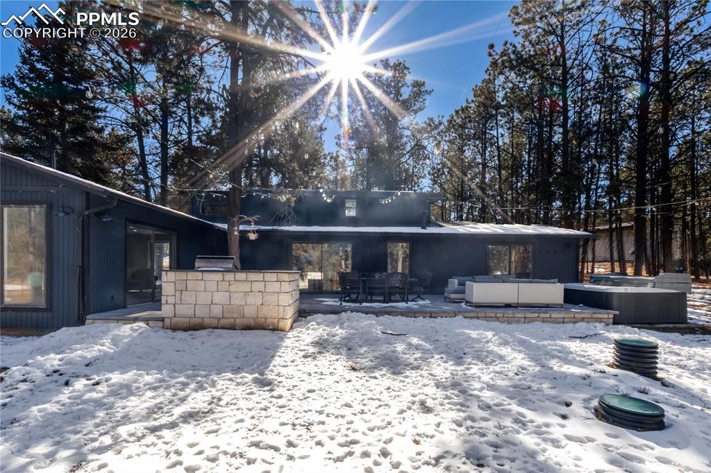 Image 40 of 45: Back of Structure