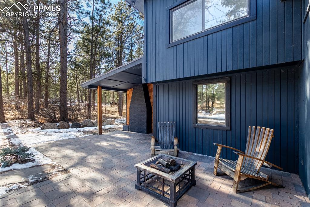 Image 44 of 45: Patio