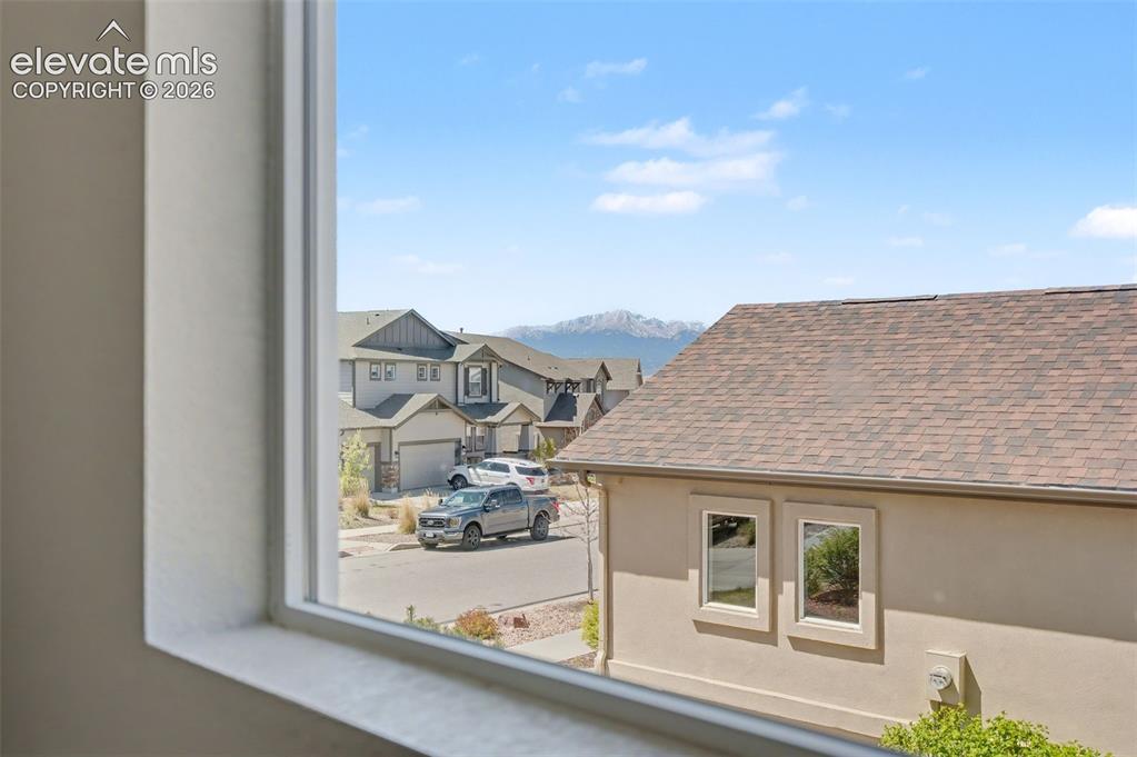 Image 17 of 40: Mountain views