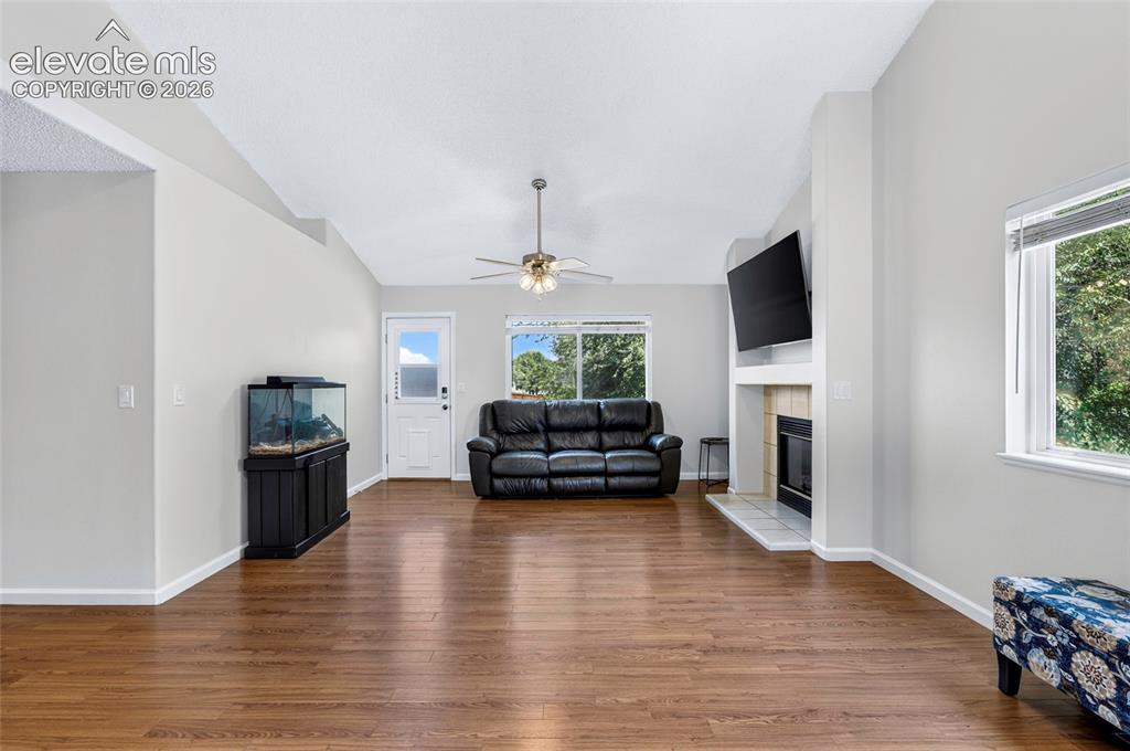 Image 14 of 47: Living Room