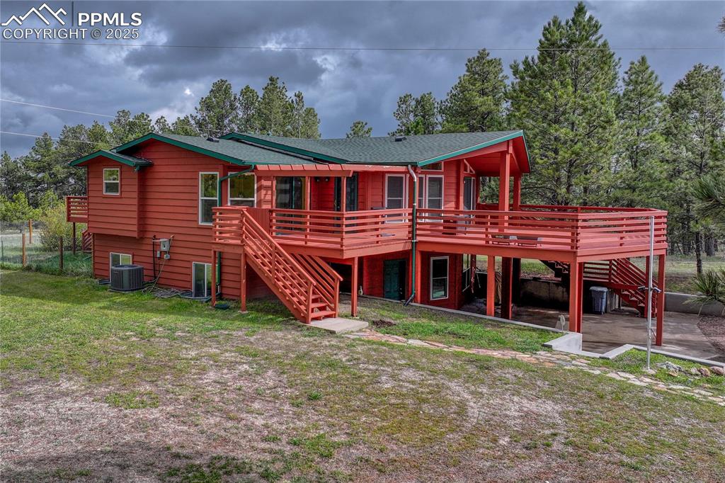 Image 43 of 50: Back of Structure