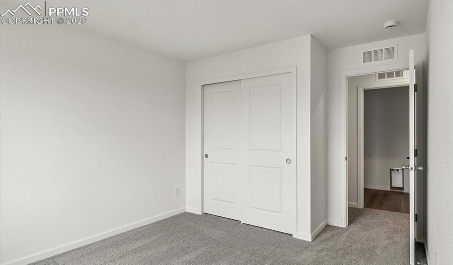 Image 11 of 19: Bedroom