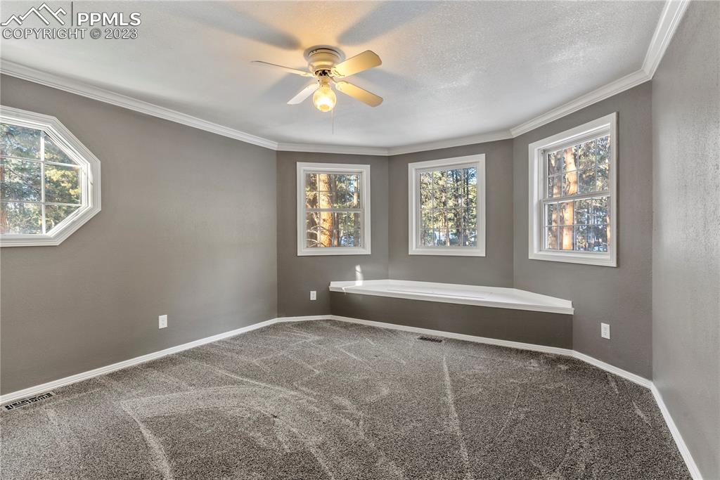 Listing 6573777, Image 20 of 32
