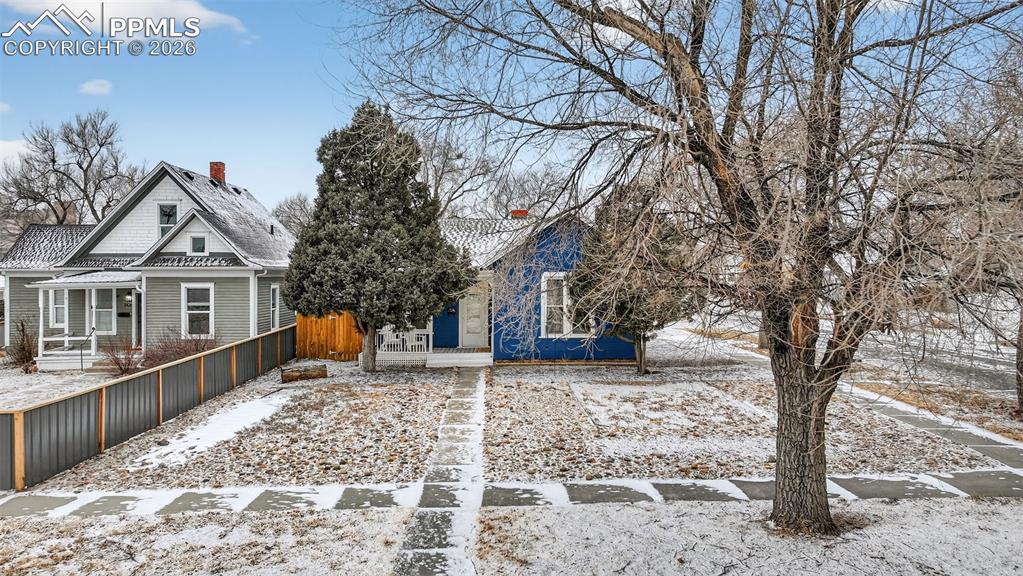 Image 22 of 26: Front of Structure