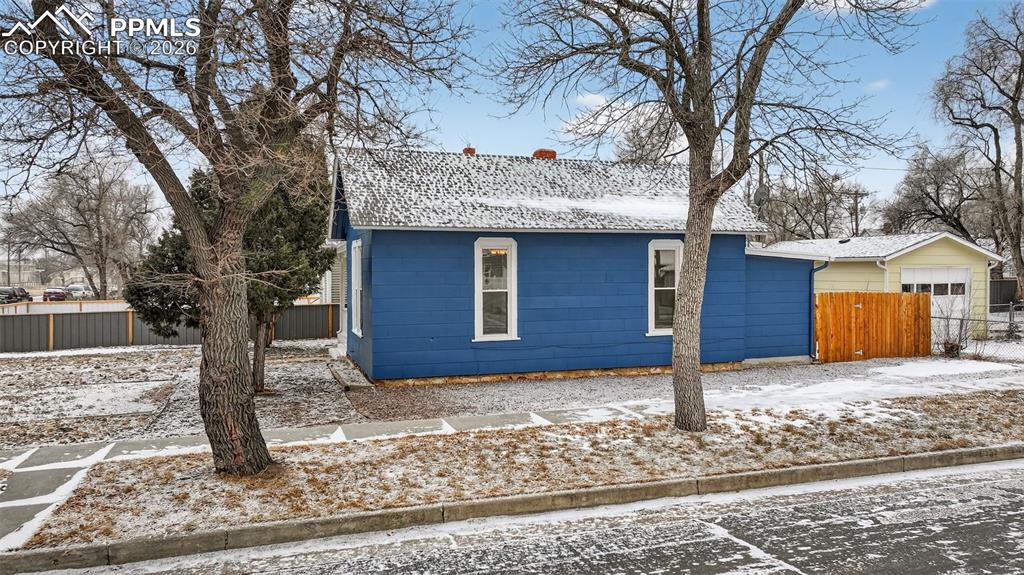 Image 3 of 26: Other