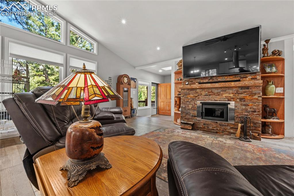 Image 5 of 39: Living Room