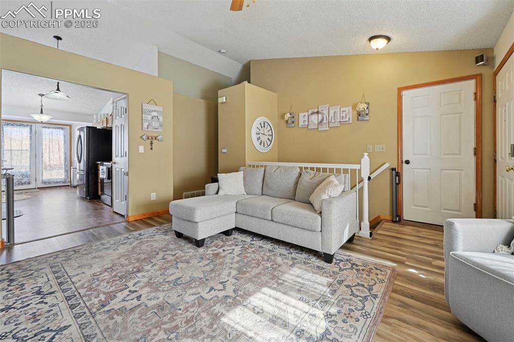 Image 4 of 40: Living Room