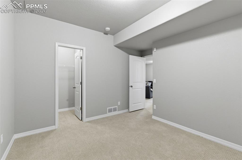 Image 40 of 50: Bedroom