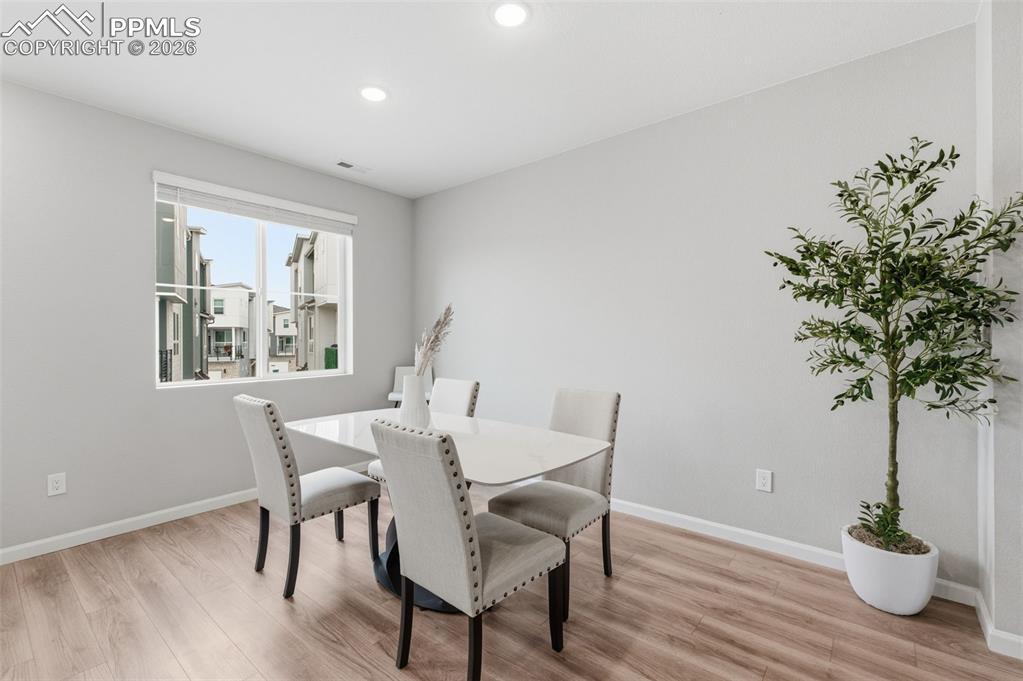 Image 11 of 38: Spacious dining area