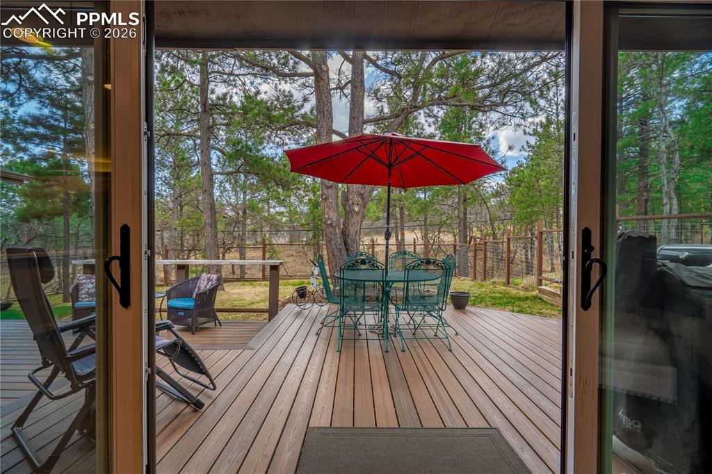 Image 12 of 48: Deck