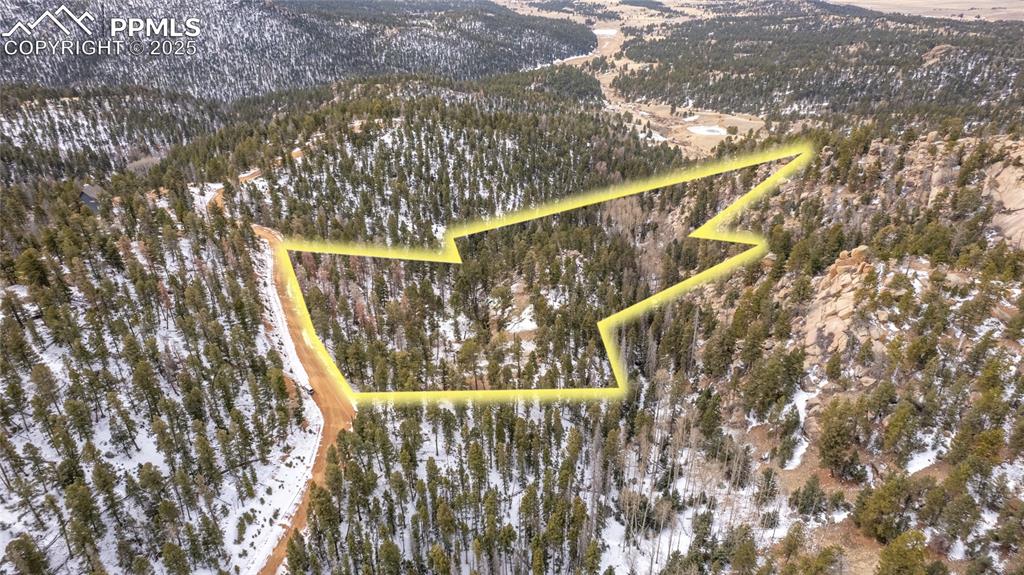 Image 2 of 36: Property Lines are Approximate and not a survey