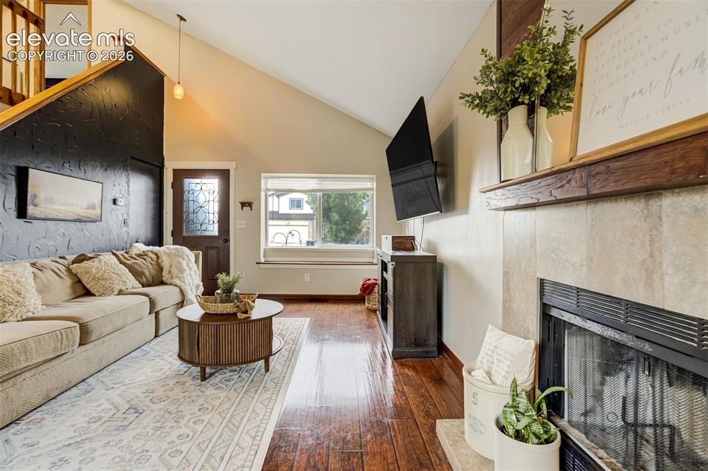 Image 9 of 41: Living Room