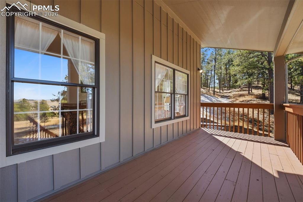 Image 3 of 47: Spacious Front Deck