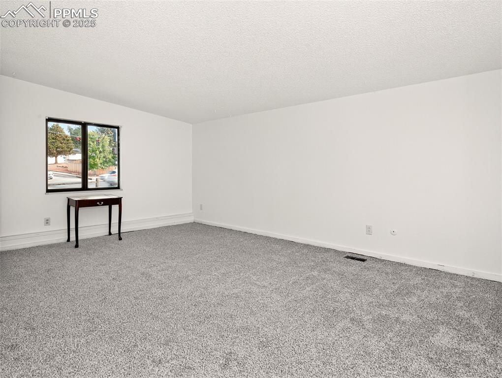 Image 16 of 44: Master Bedroom