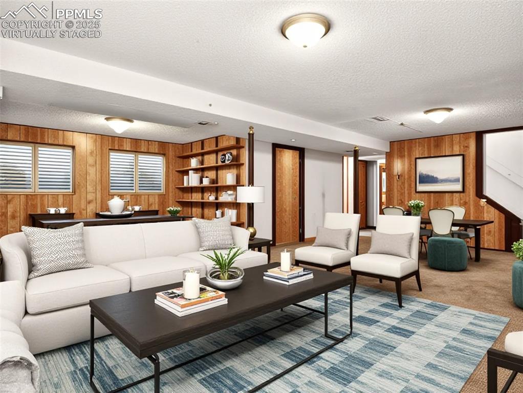 Image 29 of 44: Virtually Staged