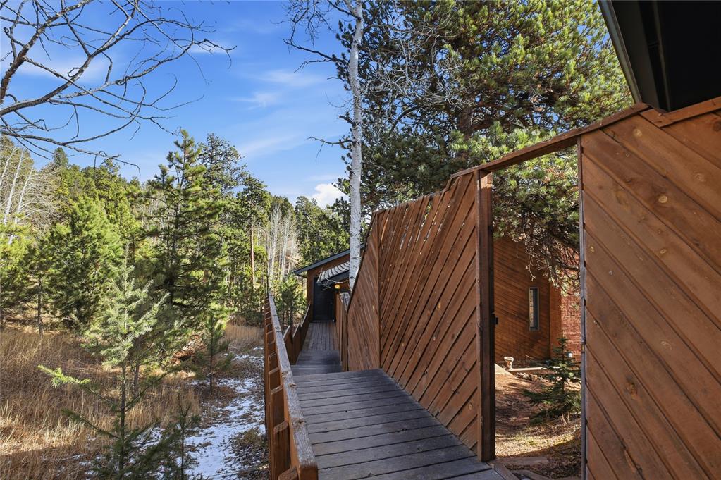 Image 2 of 42: Side of Structure