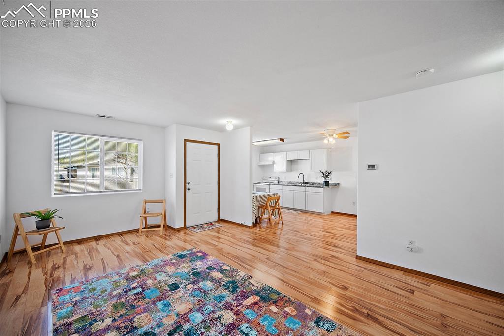 Image 7 of 28: Living Room