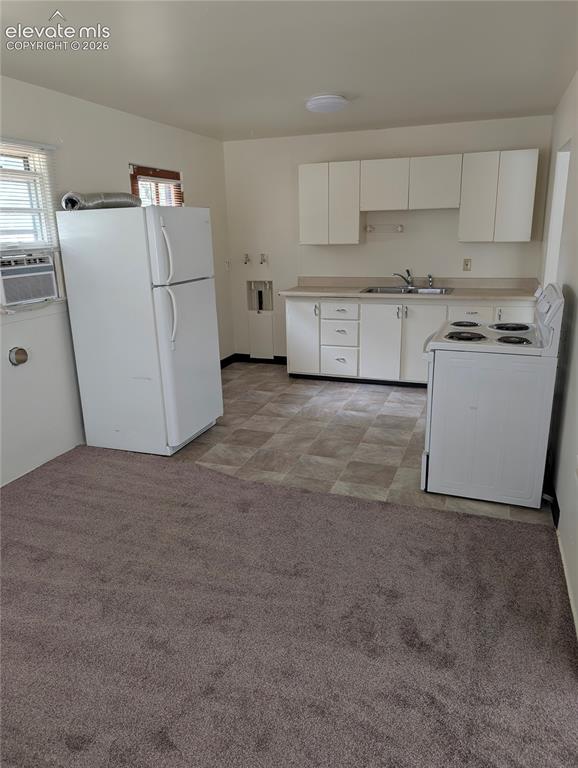 Image 5 of 39: Upstairs Unit