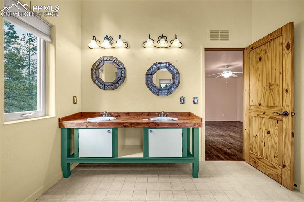 Image 25 of 41: Master Bathroom