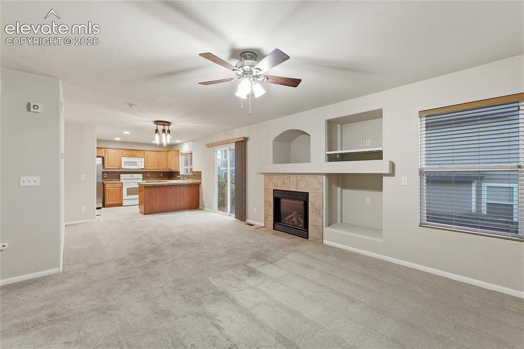 Image 7 of 28: Living Room