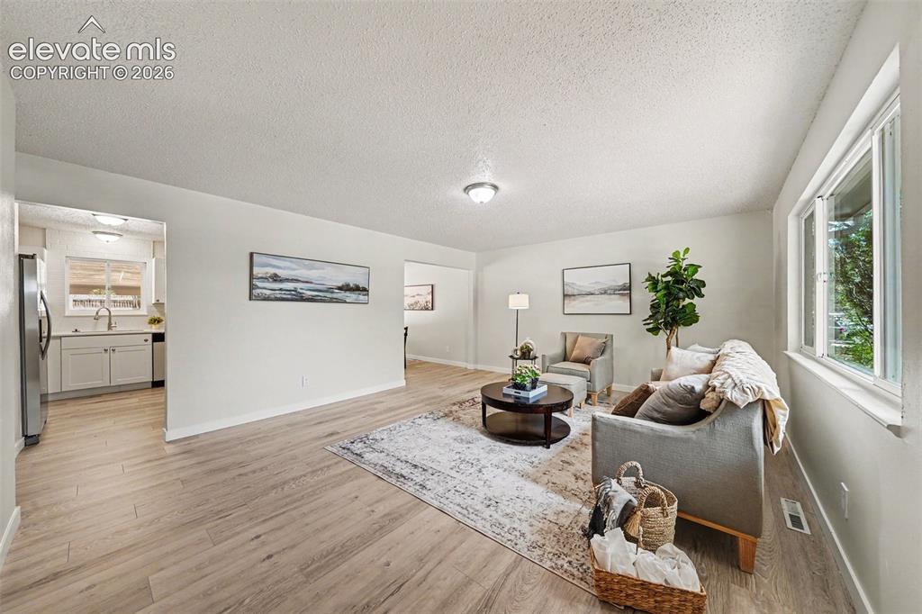 Image 6 of 19: Living Room