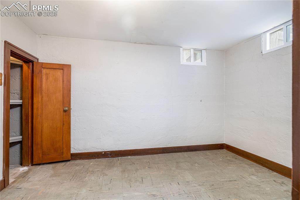 Image 22 of 33: Bonus room in Basement