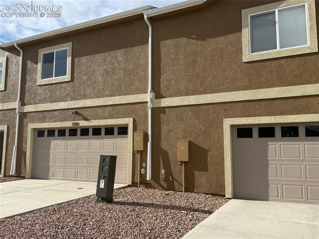 Image 20 of 20: Front of Structure