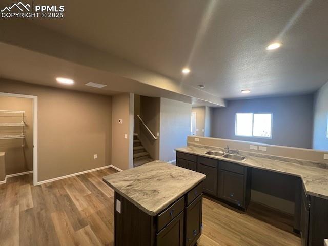 Image 3 of 20: Kitchen