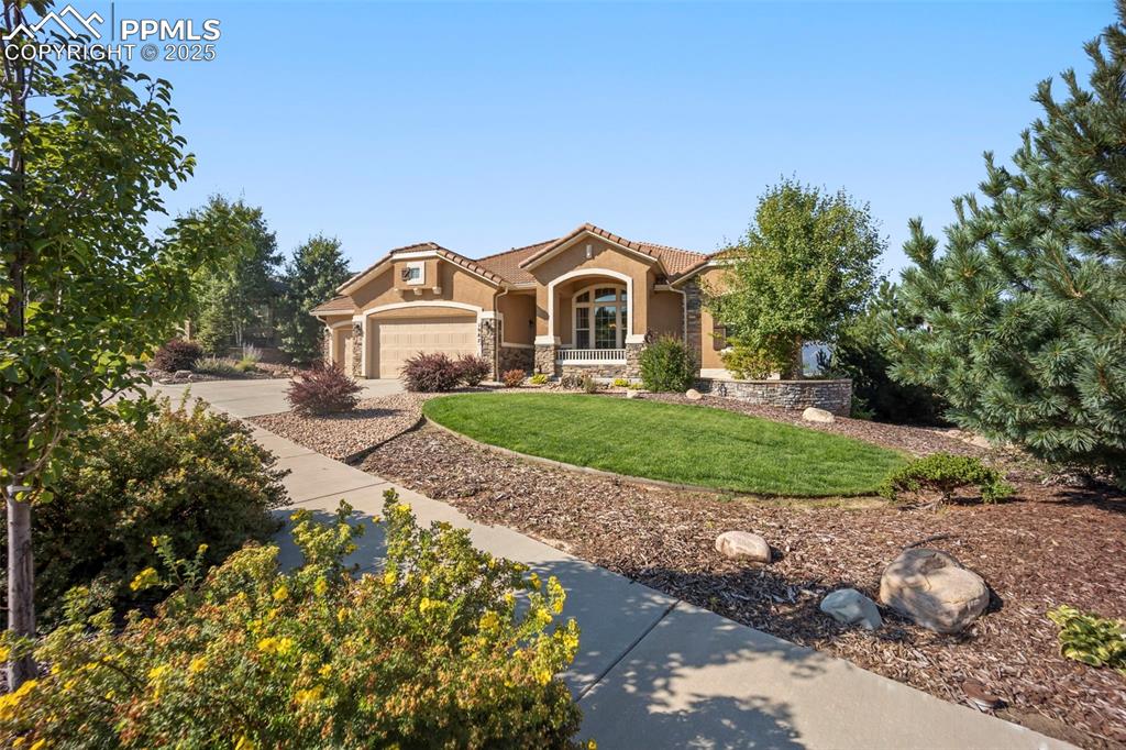 Image 3 of 50: Front of Structure