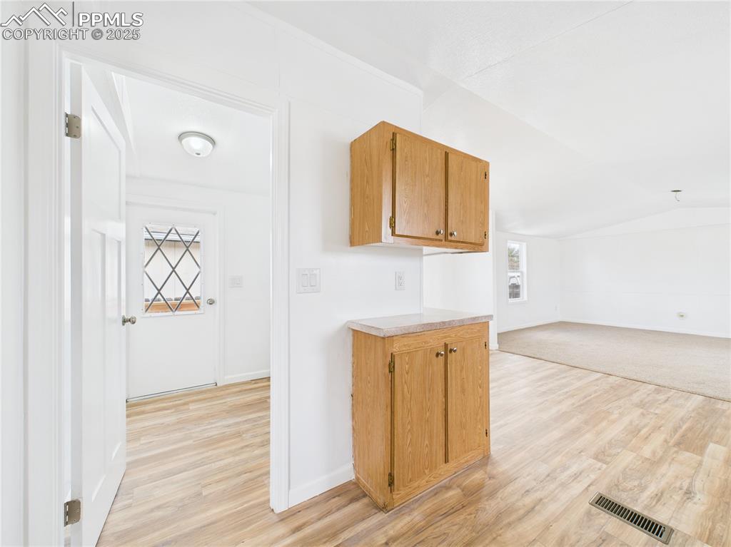 Image 12 of 34: Kitchen