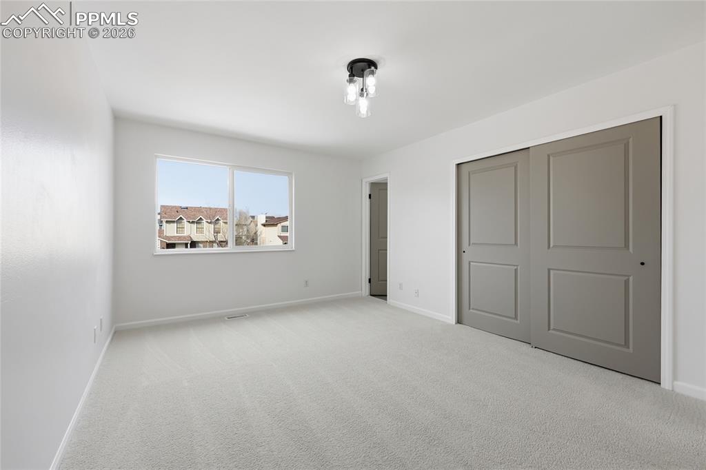 Image 13 of 30: Bedroom