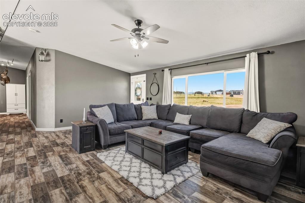 Image 10 of 46: Living Room