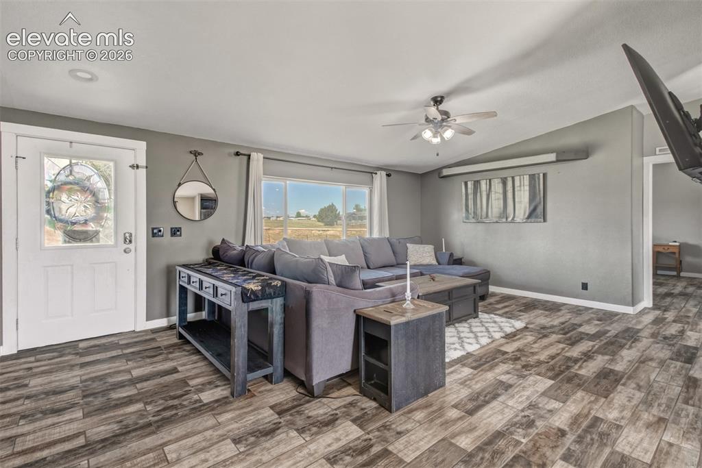 Image 11 of 46: Living Room