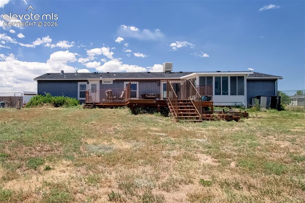Image 41 of 46: Back of Structure