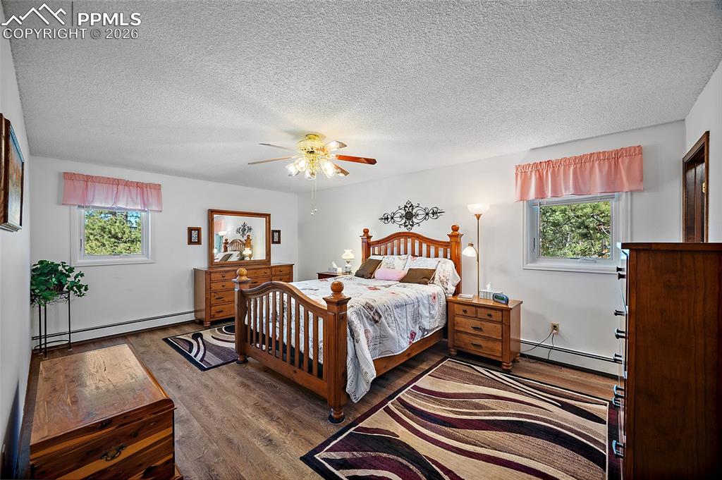 Image 24 of 49: Master Bedroom