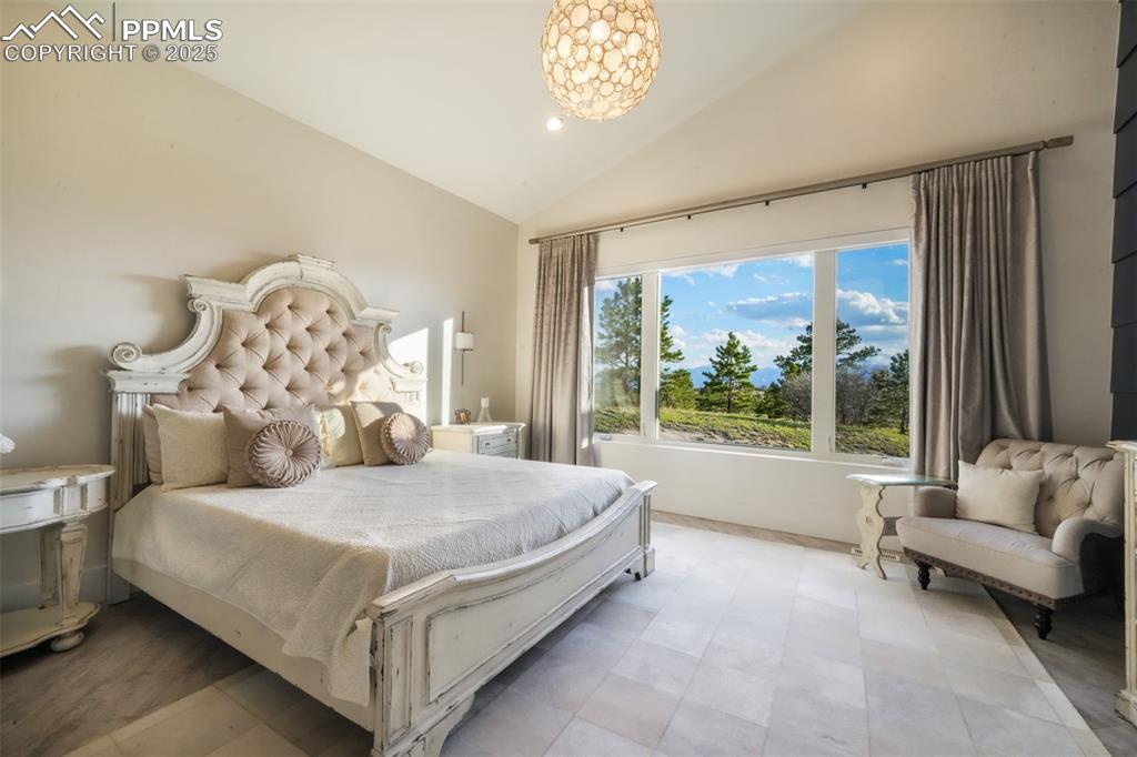 Image 14 of 50: Master Bedroom