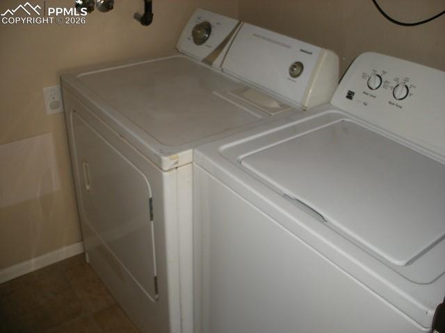 Image 43 of 47: Laundry