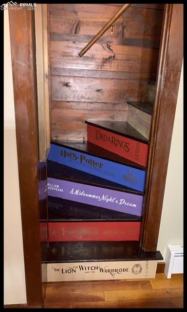 Image 18 of 33: Even the staircase up to the second level inspires the imagination.