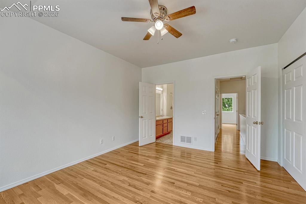 Image 48 of 50: Master Bedroom