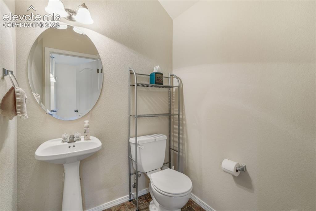 Image 13 of 36: Bathroom