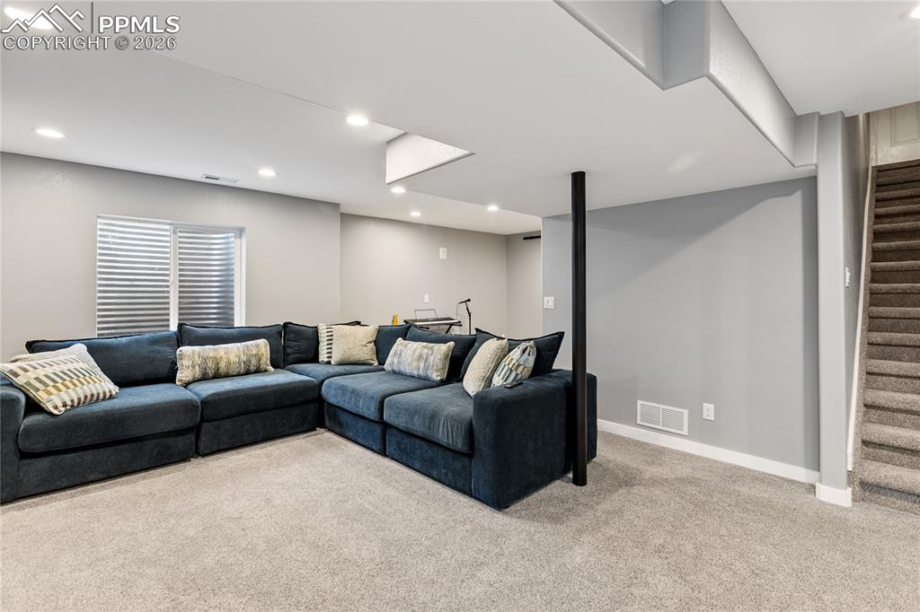 Image 31 of 38: rec room